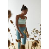 Top-Comprido-Feminino-de-Yoga-verde-3G
