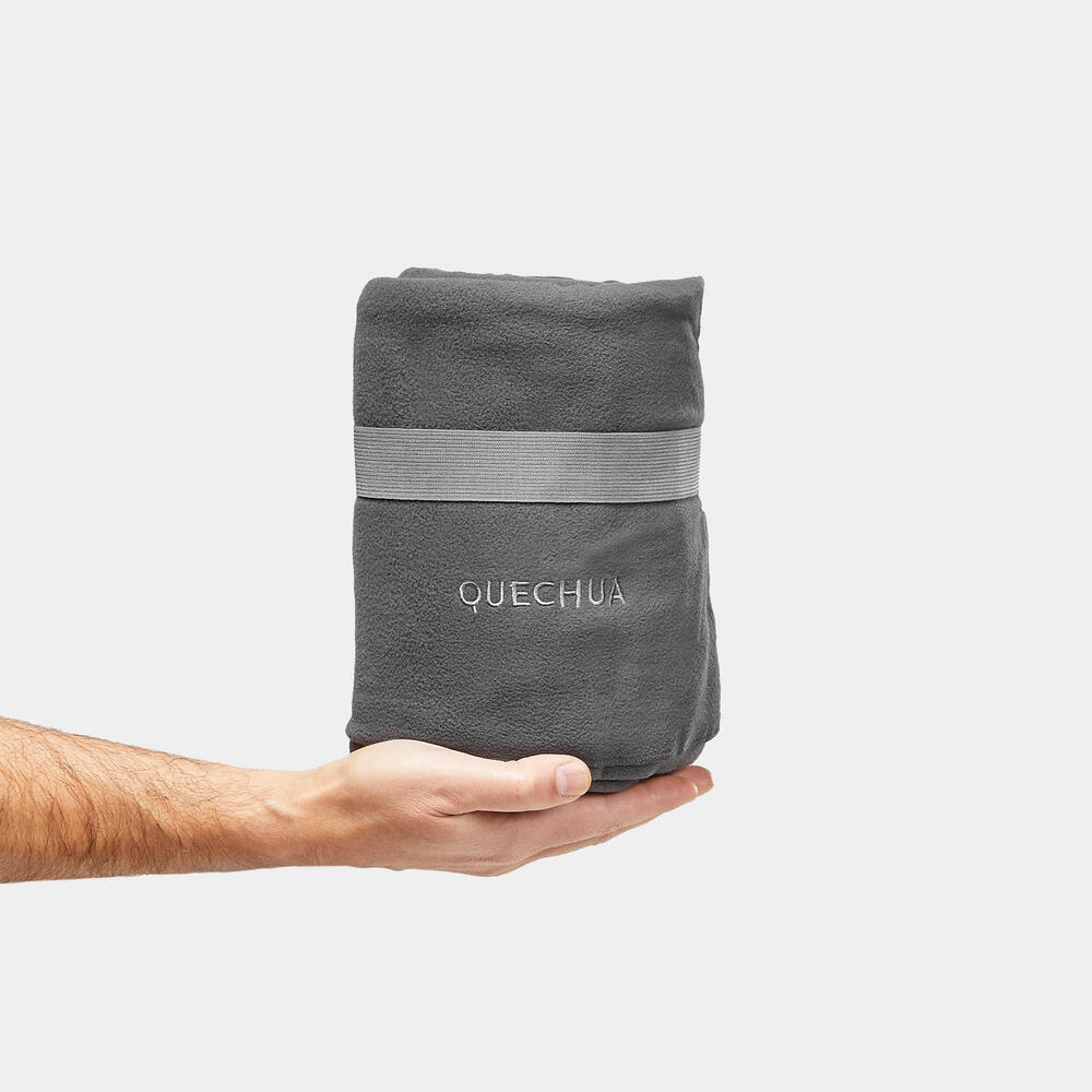 Cobertor fleece de camping Quechua Decathlon