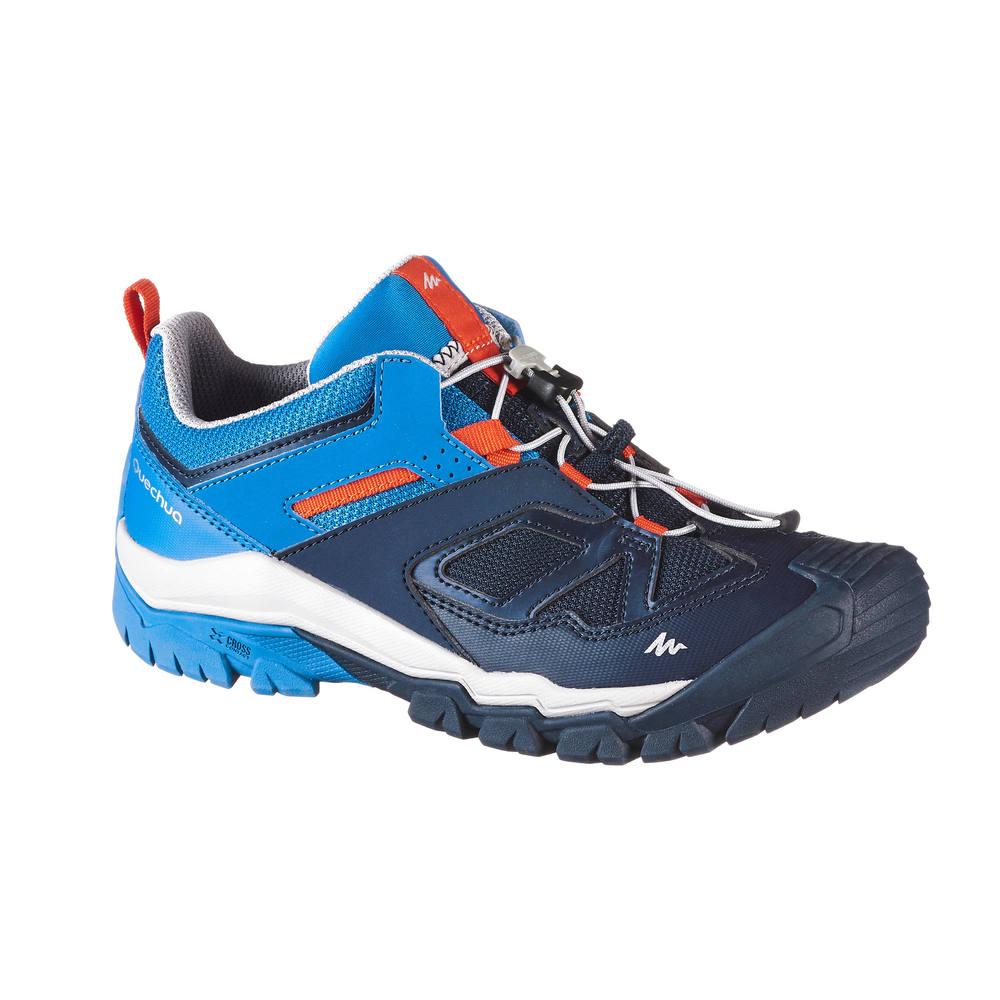 Quechua отзыв. Quechua Crossrock кроссовки. Quechua nh100 кроссовки мужские. Nh100 Quechua ботинки. Кроссовки Quechua Decathlon.
